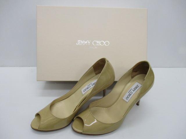 ブランド,靴などもお買取致します。奈良線生駒駅すぐの買取専門店大吉グリーンヒルいこま店です。