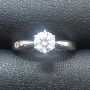 ダイヤモンドリング