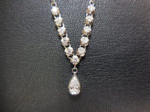 181018ダイヤのネックレスのご査定は、大吉大橋店へ!