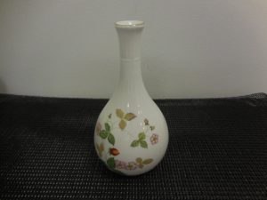 181008ウエッジウッドもご査定致します。 大吉大橋店です