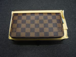 京都、奈良でのLVのジッピーウォレットの高価買取は大吉ガーデンモール木津川店へ