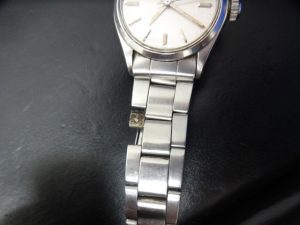 壊れているのに!ロレックス、オイスターパーペチュアル をJR八尾店で買取します。