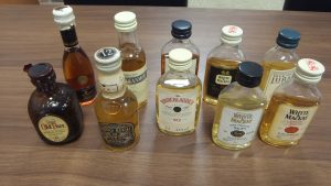 洋酒　ミニボトル　買取　厚木　大吉