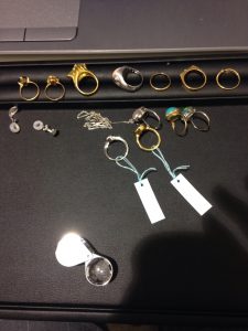 ダイヤモンド色石の買取なら今治市の大吉イオンモール今治新都市店です。