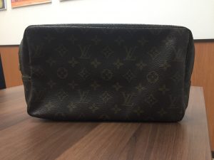 古いブランド品も高価買取!!大吉ザ・モール春日店です!!