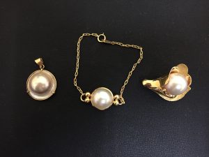 春日　買取　貴金属