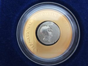 大吉イオンタウン山梨中央店で、アンティークコインの買取します!