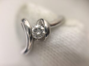 ダイヤモンド買取なら大吉新小松店