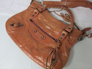 バレンシアガお買取り致しました！大吉羽曳野店