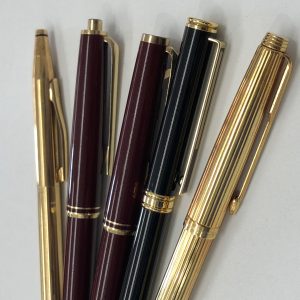 大吉 大阪エコールロゼ店では、万年筆を買取りました。