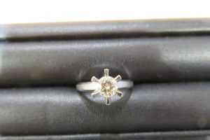 キラキラ光るダイヤモンド 心ときめきます 