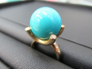 ジュエリー買取は松山市の大吉松山銀天街店