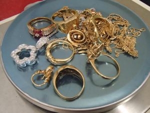 貴金属・宝石類を強化買取中！大吉ゆめタウン八代店