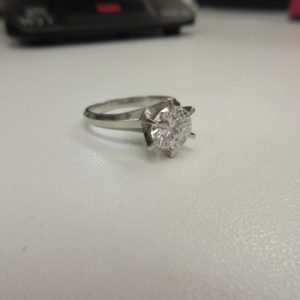 ダイヤモンド 買取 青森