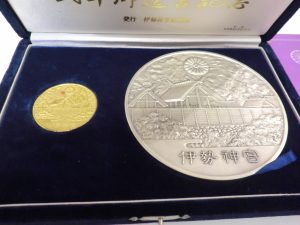 記念メダルの買取は、大吉伊勢ララパーク店にお任せ下さい！！