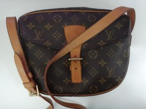 大吉調布店で買取したヴィトン(LV)バッグ