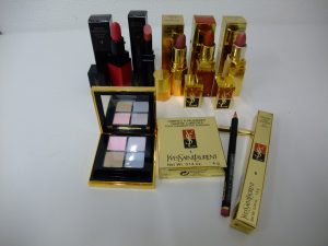 買取専門店大吉 桶川マイン 店 イブサンローラン 化粧品 お買取りしました。
