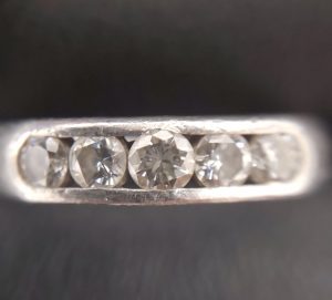 ダイヤの買取なら大吉イオン新潟東店にお任せください♪