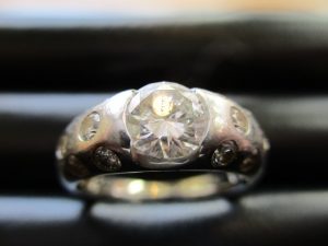 大吉 武蔵小金井店 1キャラットダイヤモンドの画像です。