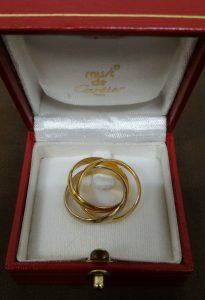 多摩市でブランド品のお買取りなら買取専門店 大吉 聖蹟桜ヶ丘オーパ店にぜひお任せください!!