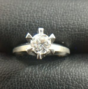 多摩市でダイヤモンドのお買取りは買取専門店 大吉 聖蹟桜ヶ丘オーパ店にぜひお任せください!!