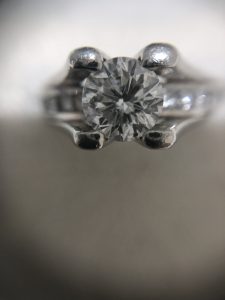 ダイヤモンド高価買取は大吉リバーサイド千秋店へお任せ下さい