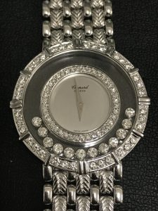 「大吉新宿本店」ショパールの腕時計をお買取りしています！