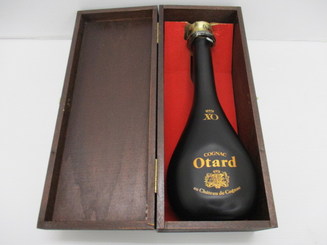 お酒もお買取致します。奈良線生駒駅からすぐの買取専門店大吉グリーンヒルいこま店です。