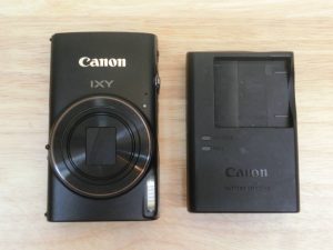 大吉鶴見店はCanon IXYをお買取り致しました。