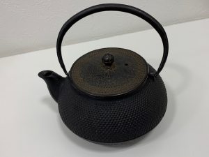 鉄瓶の買取も神戸市西区の大吉イズミヤ西神戸店にお任せください。