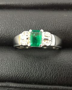 多摩市で貴金属、ジュエリーのお買取りは買取専門店 大吉 聖蹟桜ヶ丘オーパ店にぜひお任せください!!