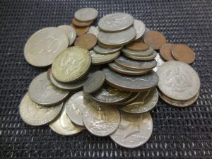 181216海外の硬貨がたくさん出てきた時は、大吉大橋店へ。