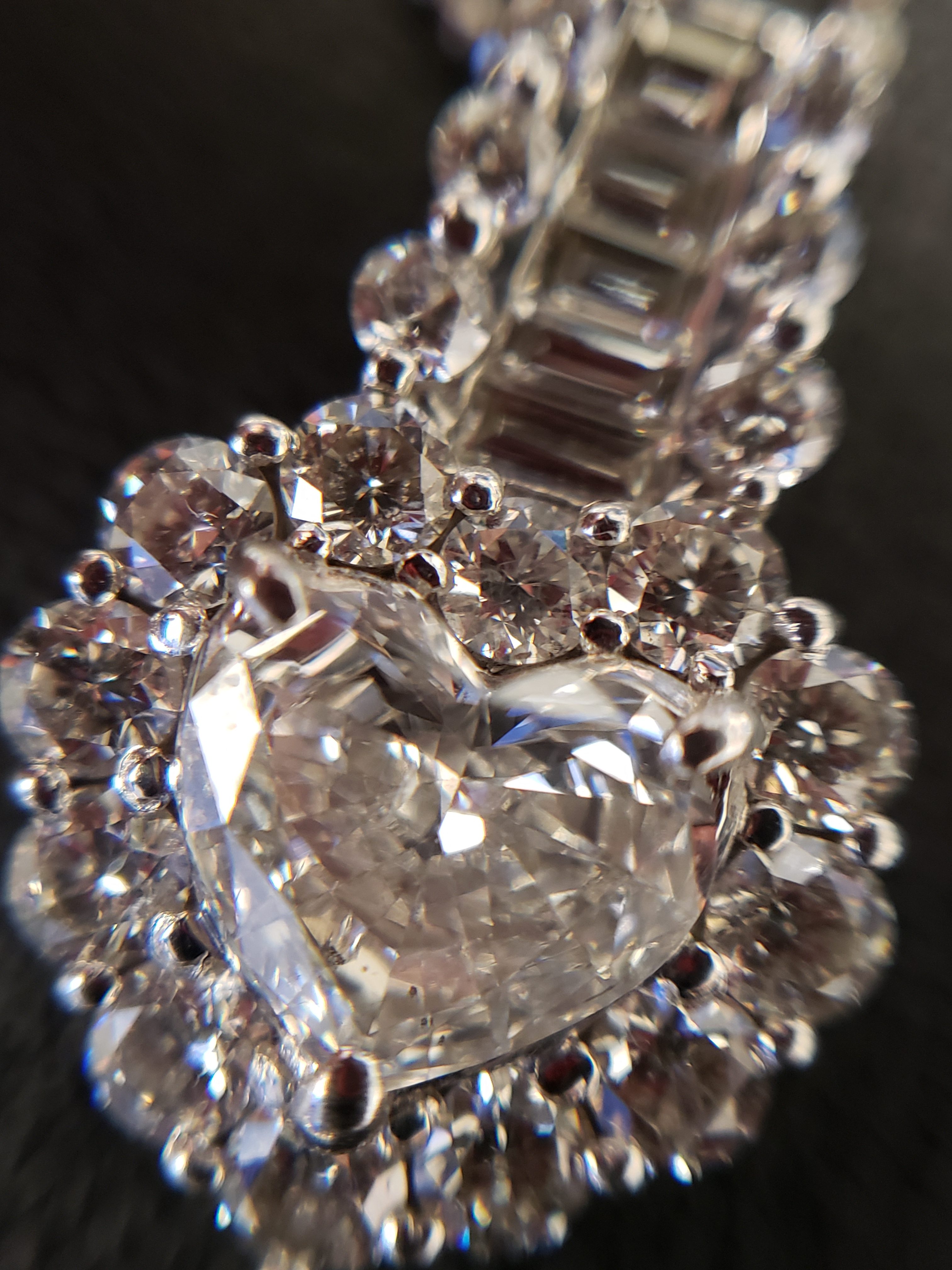 ダイヤモンドの高価買取は、買取専門店大吉イオンタウン宇多津店(香川県)