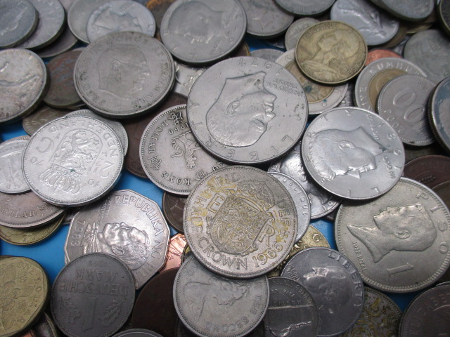 外国コインなどもお買取致します！奈良線生駒駅すぐの買取専門店大吉グリーンヒルいこま店です！