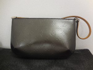 181209ヴィトンのバッグを手放す時は、大吉大橋店へ。