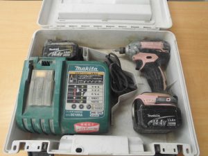 インパクトドライバー