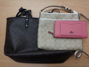 大吉調布店で買取したコーチのブランド品