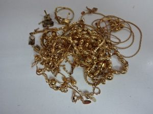 大吉調布店で買取した金