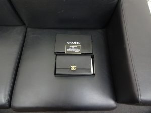 シャネルのバッグを買取専門店 大吉 JR八尾店でお売り頂きました。志紀、柏原、加美、平野、恩智、山本、高安、青山からも便利なJR八尾駅すぐ!