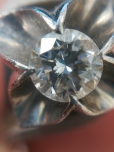 ダイヤモンドの買取ならお任せください！買取専門店大吉アピタ富士吉原店です！