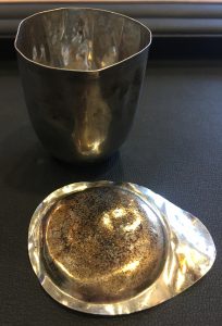 プラチナの坩堝もお買取り!買取専門店大吉キッピーモール三田店。