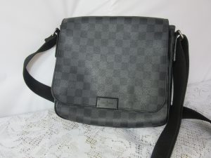 不要なブランド品は買取専門店 大吉羽曳野店へ!