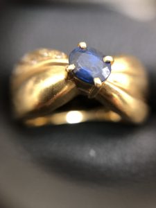 金を売るなら大吉リバーサイド千秋店へ!!高価買取中です☆