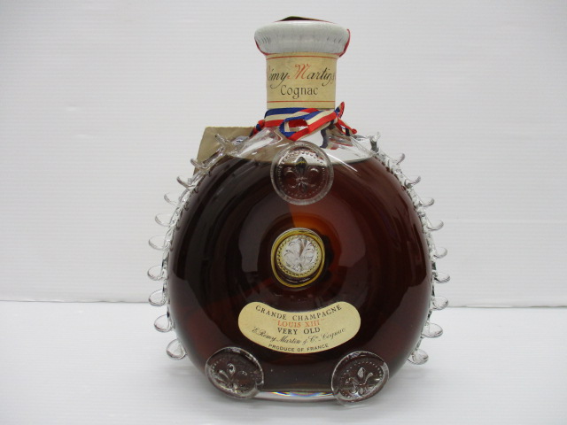 お酒高価買取致します。奈良線生駒駅からすぐの買取専門店大吉グリーンヒルいこま店です。