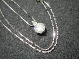 ダイヤの買取は大吉伊勢ララパーク店にお任せ♪