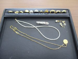 金・プラチナ　買取　弘前