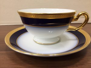 大吉イズミヤ西神戸店にてブランド食器を買取りました!