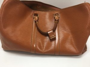 ビスが取れてしまったヴィトンのキーポルを買取させて頂いた、神戸駅近くにある大吉デュオこうべ店です！