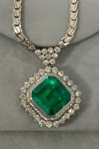 多摩市でエメラルドのお買取りは買取専門店 大吉 聖蹟桜ヶ丘オーパ店にぜひお任せください！！