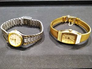 買取専門店大吉イオンモール新小松店が電池切れの時計も査定します。
